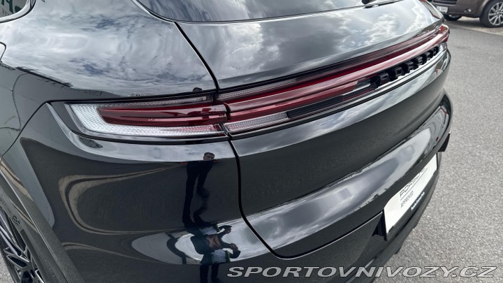 Porsche Cayenne E-Hybrid 2025