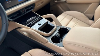 Porsche Cayenne E-Hybrid 2025