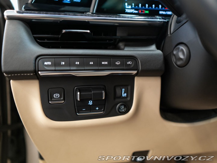 Ostatní značky Ostatní modely Cadillac Escalade 6.2 ESV Premium Luxury AK 2021
