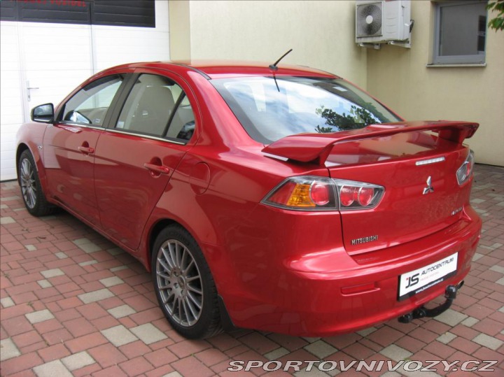 Mitsubishi Ostatní modely Lancer 1,6 117PS Invite Sport M 2014