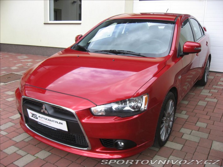 Mitsubishi Ostatní modely Lancer 1,6 117PS Invite Sport M 2014