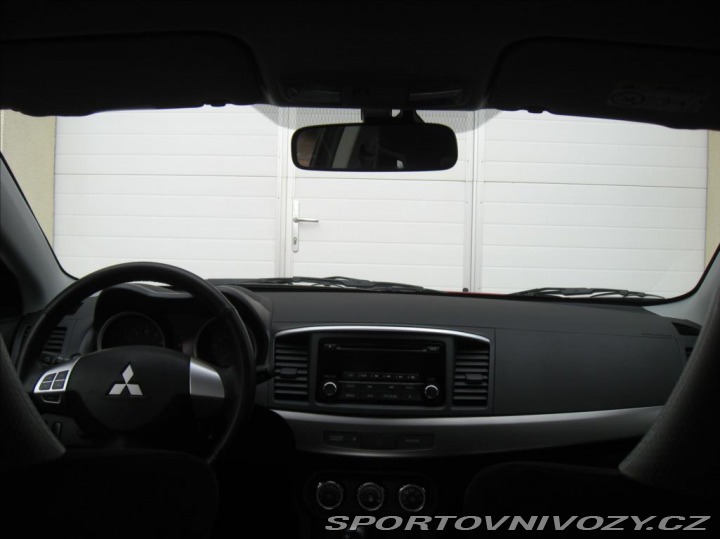 Mitsubishi Ostatní modely Lancer 1,6 117PS Invite Sport M 2014