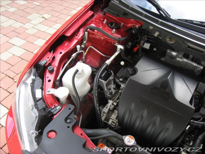 Mitsubishi Ostatní modely Lancer 1,6 117PS Invite Sport M 2014
