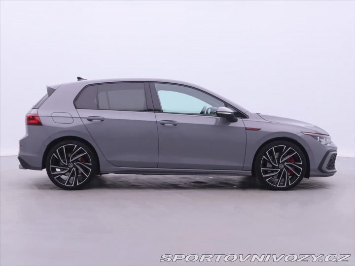 Volkswagen Golf 2,0 GTI 180KW Serv.kniha 2021