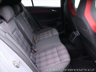 Volkswagen Golf 2,0 GTI 180KW Serv.kniha 2021