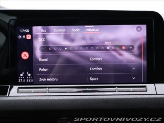Volkswagen Golf 2,0 GTI 180KW Serv.kniha 2021