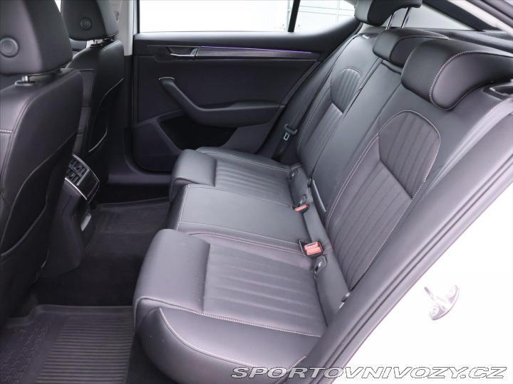 Škoda Superb 2,0 TSI 206kW 1Maj. CZ se 2022