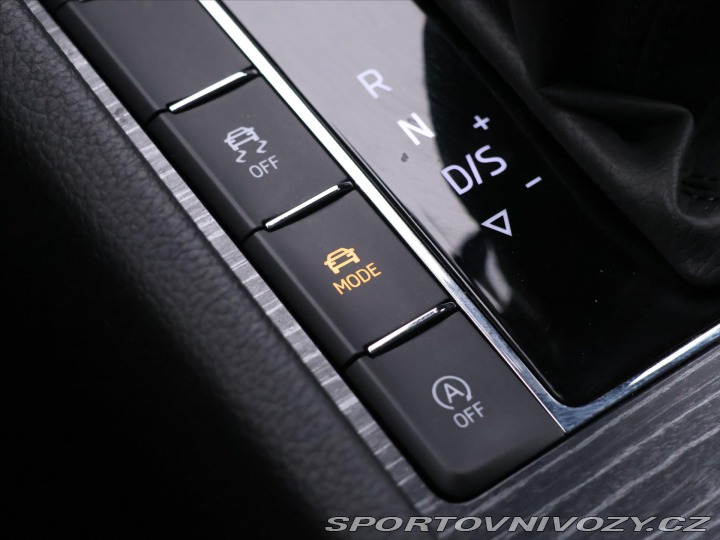 Škoda Superb 2,0 TSI 206kW 1Maj. CZ se 2022