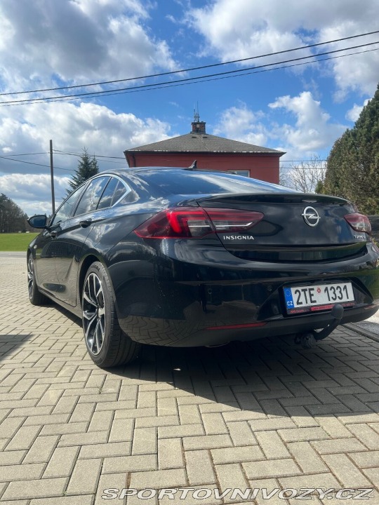 Opel Ostatní modely Insignia 1,6 2019