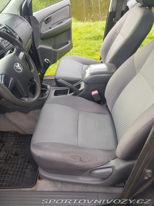 Toyota Ostatní modely Hilux 2011