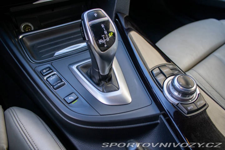 BMW 3 330d 190kW M Packet /AJ 2013