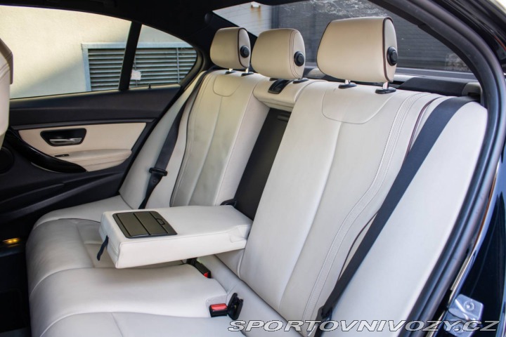 BMW 3 330d 190kW M Packet /AJ 2013