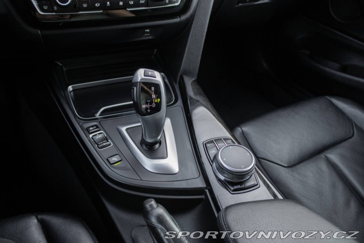 BMW 4 Coupé 420d Luxury Line A 2018