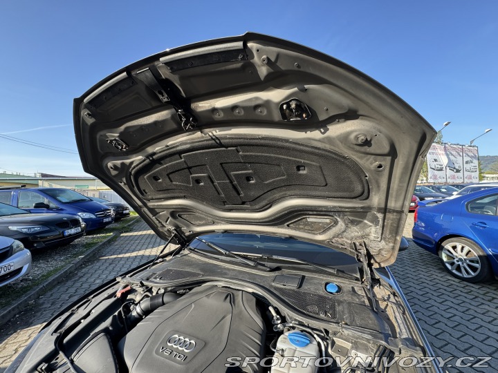 Audi A7 3,0 TDI 180 KW S-LINE QUA 2011