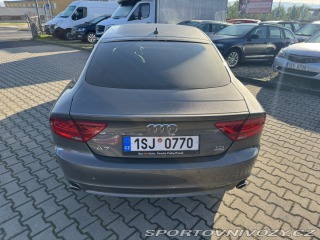 Audi A7 3,0 TDI 180 KW S-LINE QUA 2011