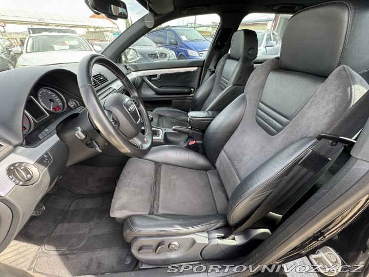 Audi S4 4,2V8 253KW ROZVODY 2003