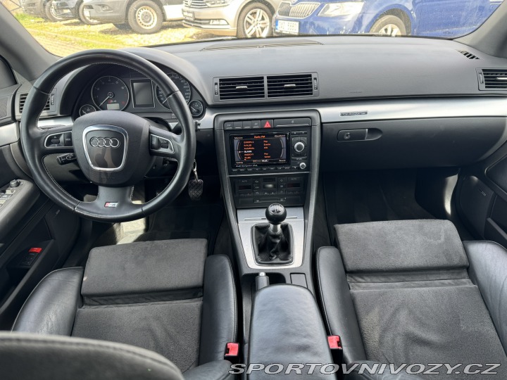 Audi S4 4,2V8 253KW ROZVODY 2003