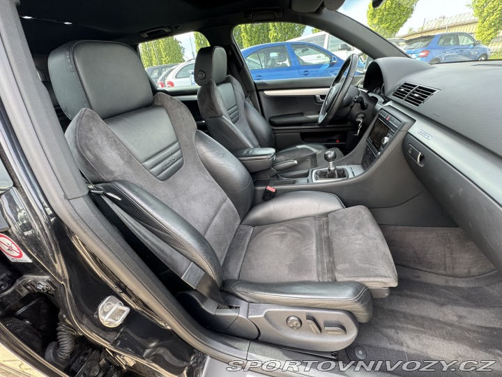 Audi S4 4,2V8 253KW ROZVODY 2003