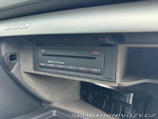 Audi S4 4,2V8 253KW ROZVODY 2003