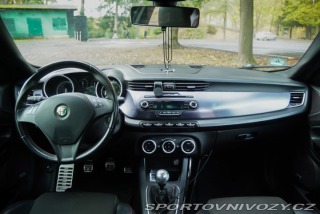 Alfa Romeo Giulietta Alfa Romeo, Giulietta 2.0 2012