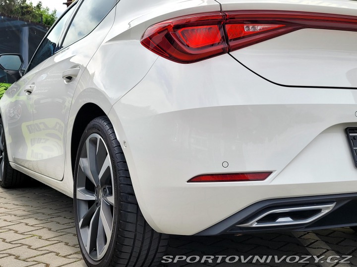 Seat Leon e-TSI FR, CEBIA 2020