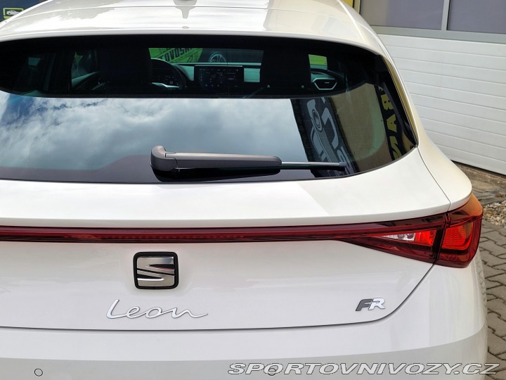 Seat Leon e-TSI FR, CEBIA 2020