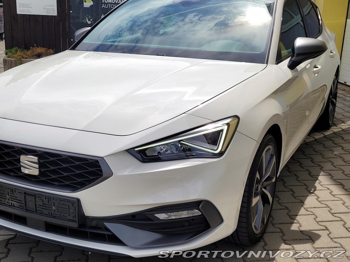 Seat Leon e-TSI FR, CEBIA 2020