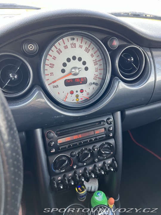 Mini One 2006