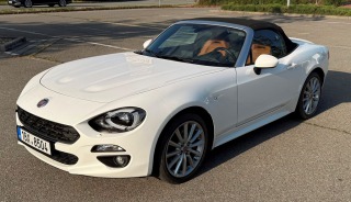Fiat 124 Spider 