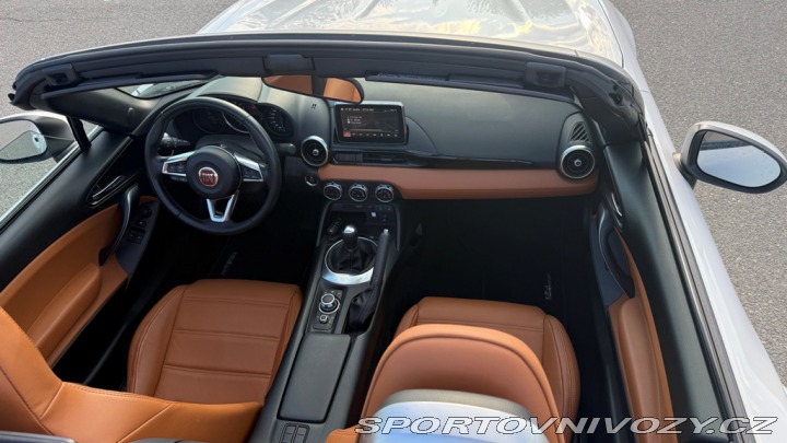 Fiat 124 Spider 2018