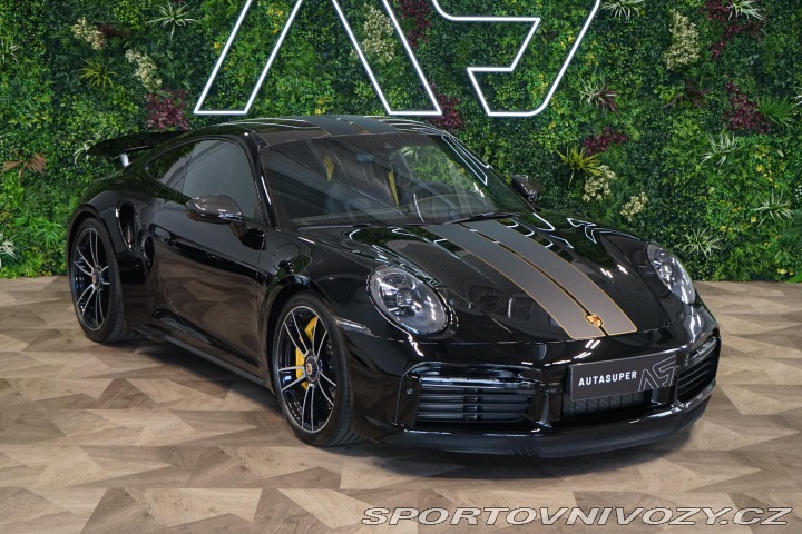 Porsche 911 992 Turbo S Carbon Záruka 2020