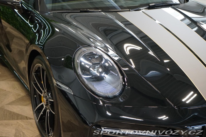 Porsche 911 992 Turbo S Carbon Záruka 2020