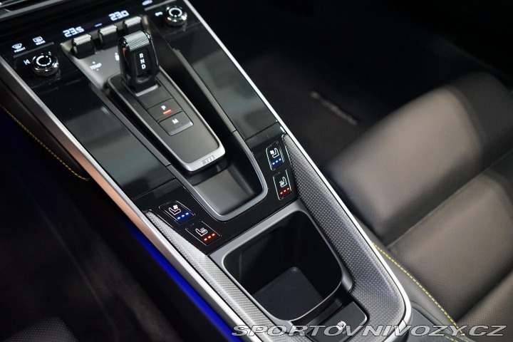 Porsche 911 992 Turbo S Carbon Záruka 2020