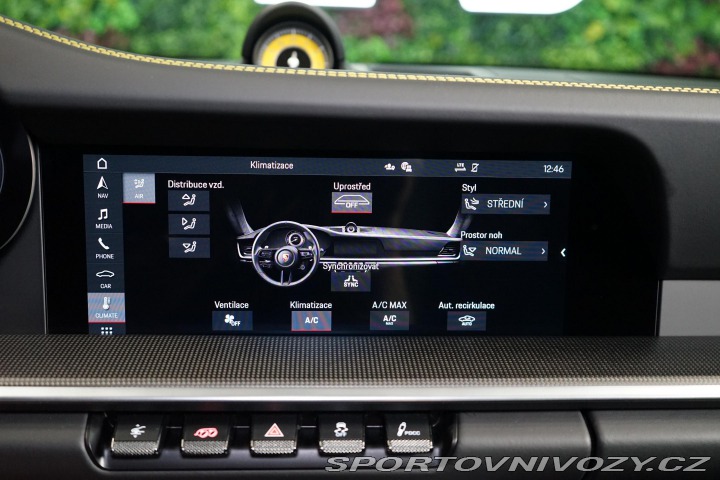 Porsche 911 992 Turbo S Carbon Záruka 2020