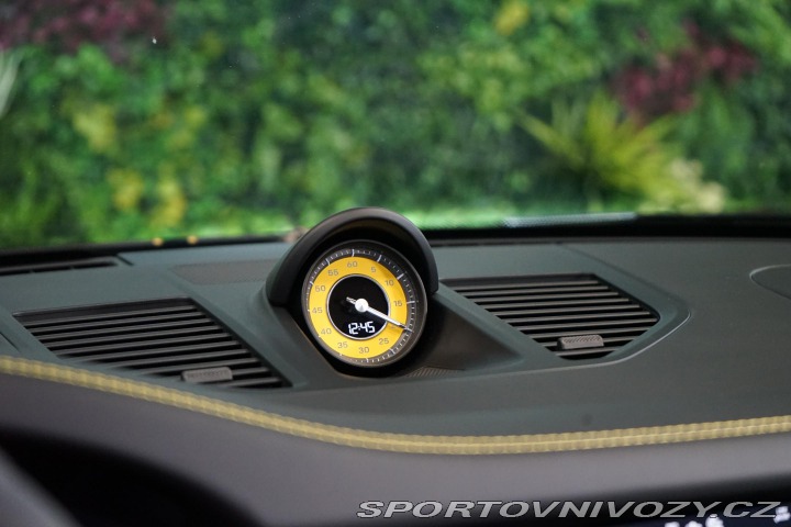 Porsche 911 992 Turbo S Carbon Záruka 2020