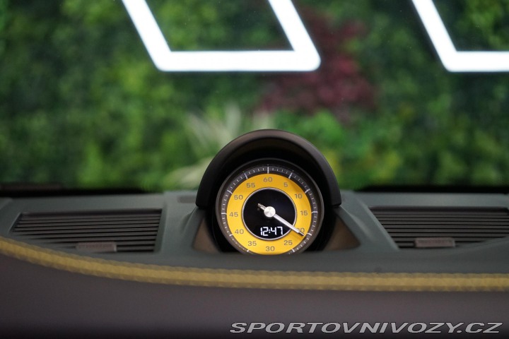 Porsche 911 992 Turbo S Carbon Záruka 2020