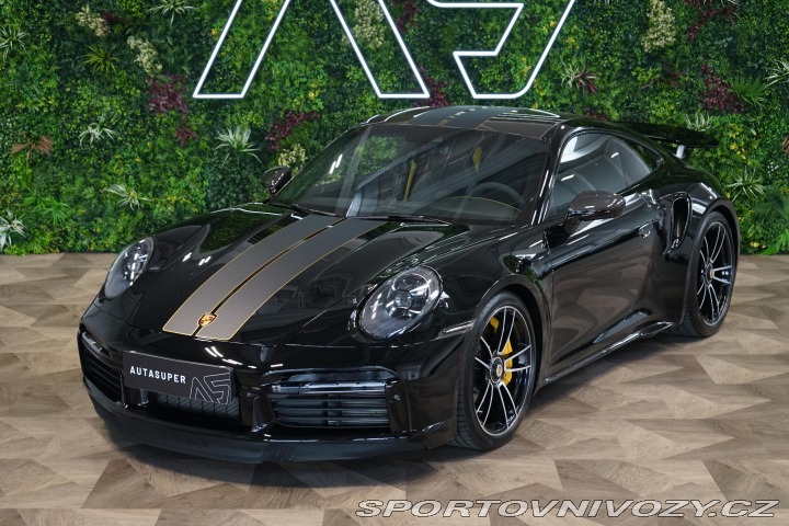 Porsche 911 992 Turbo S Carbon Záruka 2020
