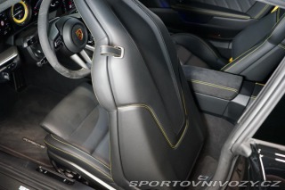 Porsche 911 992 Turbo S Carbon Záruka 2020