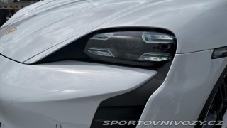 Porsche Taycan Turbo 2021