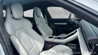 Porsche Taycan Turbo 2021