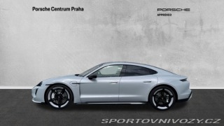 Porsche Taycan Turbo 2021