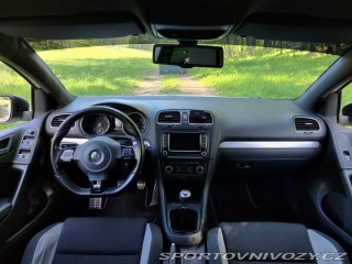 Volkswagen Golf VI R 2.0tsi 199kw 2010