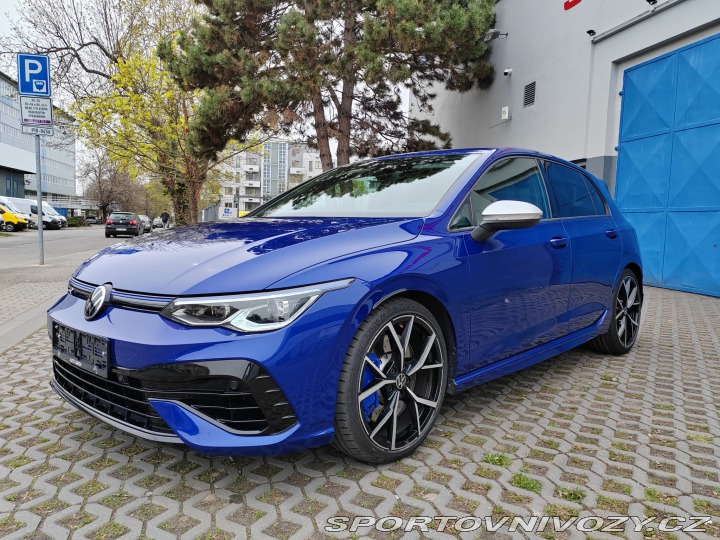 Volkswagen Golf 8R Performance 2021