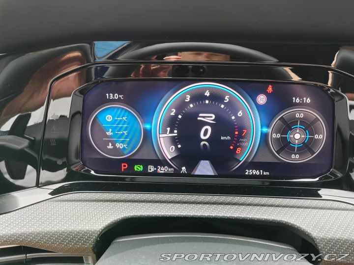 Volkswagen Golf 8R Performance 2021