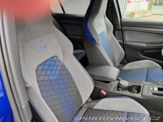 Volkswagen Golf 8R Performance 2021