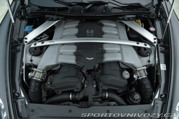 Aston Martin Rapide 2010