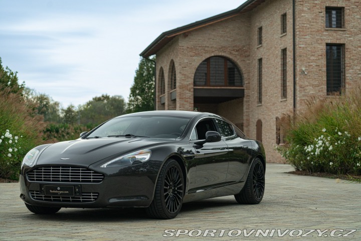 Aston Martin Rapide 2010