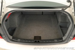 BMW 3 M Paket 320 i 2011