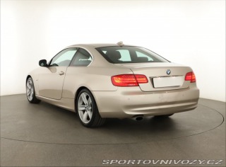 BMW 3 M Paket 320 i 2011