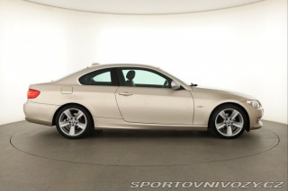 BMW 3 M Paket 320 i 2011